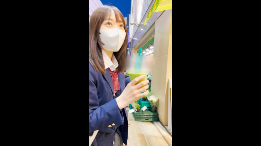 アイドル級美少女の裏の顔…！SNSで知り合ったおっさんに何度もイカされた挙句に2回も中出しされてしまった裏垢女子(19)  パッケージ