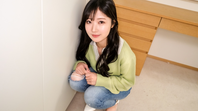 魅惑のスレンダー専門学生が登場！見た目からは想像もつかないあどけなさにギャップ萌えっ～～！！！「奥を突かれるのが好きなんです。。。////」照れてる姿に追撃ピストン！！！ファイト！一発！！ 【初撮り】ネットでAV応募→AV体験撮影 2202  パッケージ