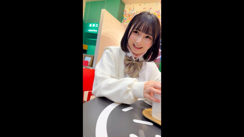 【ハメ潮イキ潮びっちゃびちゃw】ダンスで鍛え上げたキツマンが締まり良すぎて即発射ww143cmミニマムコスプレ美少女(19)と背徳SEX3回戦！！  パッケージ