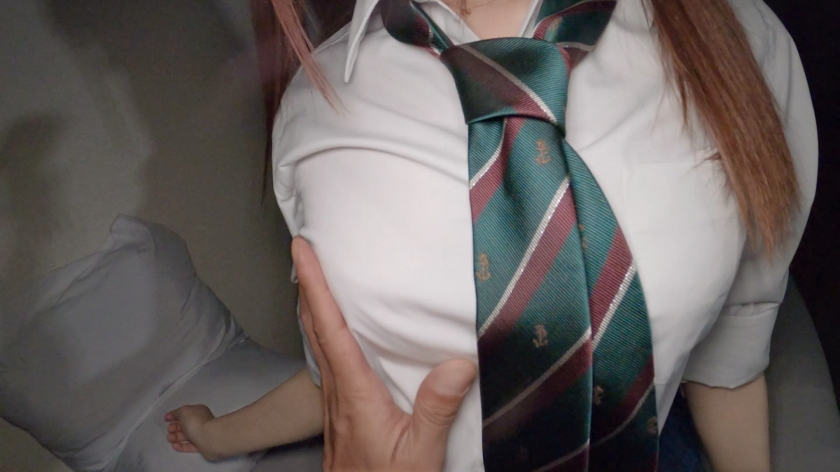 お股緩め中出し2連発！想定外のスケベスキルで撮影に没頭する美少女が大量潮吹き！！  パッケージ