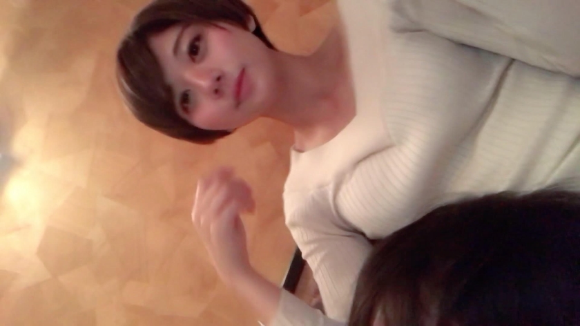 【個撮/中出し】長澤ま○み似のスレンダー女子に大量発射！中出しされてもニコニコ許してくれる良い意味でヤバい系の最高女子www  パッケージ