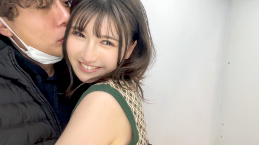 【従順な天使】笑顔が可愛過ぎるハーフ美少女とデートの後は…中出しあり！メイドコスありの最強ラブセックス！！  パッケージ