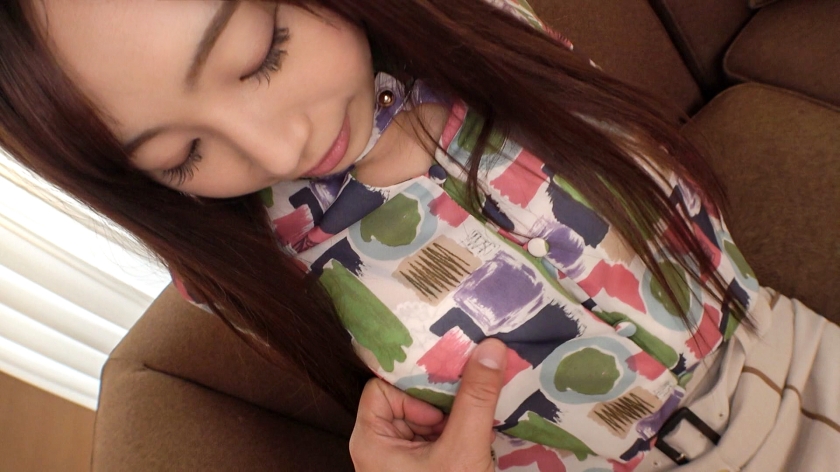 【好きな性感帯は乳首】食い気味に答えるほど乳首が感じるスポーツ女子。大好きなチ◯ポを敏感乳首に擦り付けてご満悦。 応募素人、初AV撮影 334  パッケージ