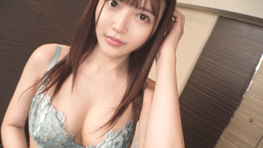 【好きなタイプはおじさんです】キュートな笑顔とスレンダーボディでおじさんを刈りまくる女子が登場！大人のテクで磨かれた彼女のエロさは必見です！ 【初撮り】ネットでAV応募→AV体験撮影 2137  パッケージ